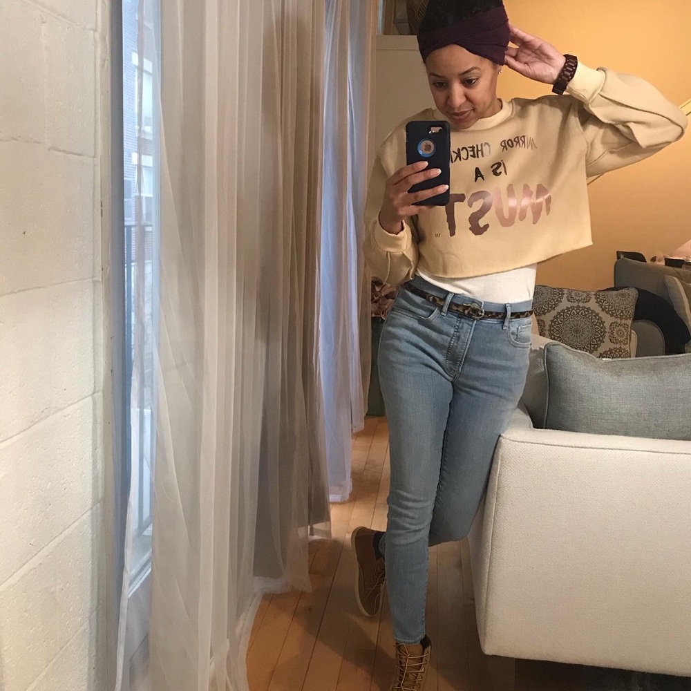 Cropped Sweatshirt